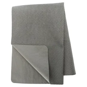Handtuch mit hoher Saugfähigkeit in Kunststoffverpackung 66 x 43 cm grau